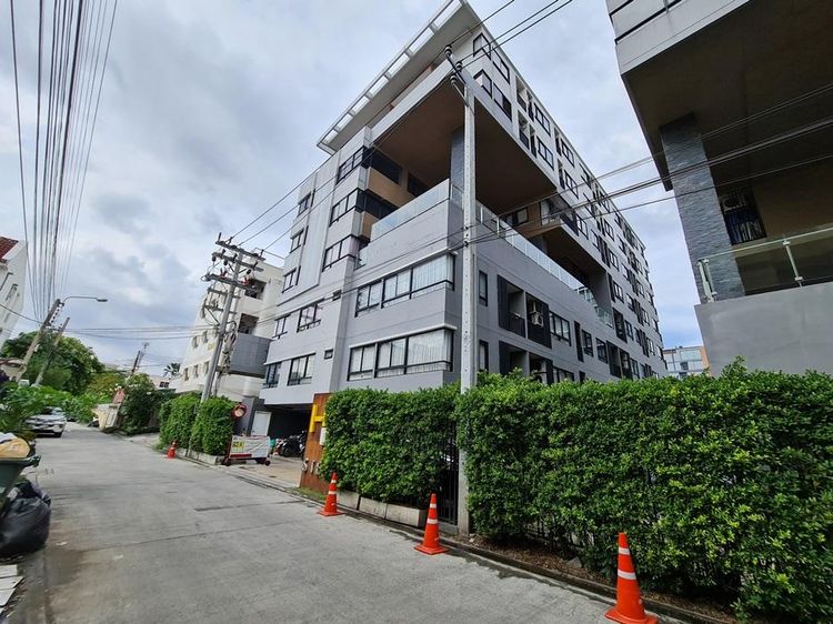 คอนโด เอชทู สตีล คอนโดมิเนียม รามอินทรา