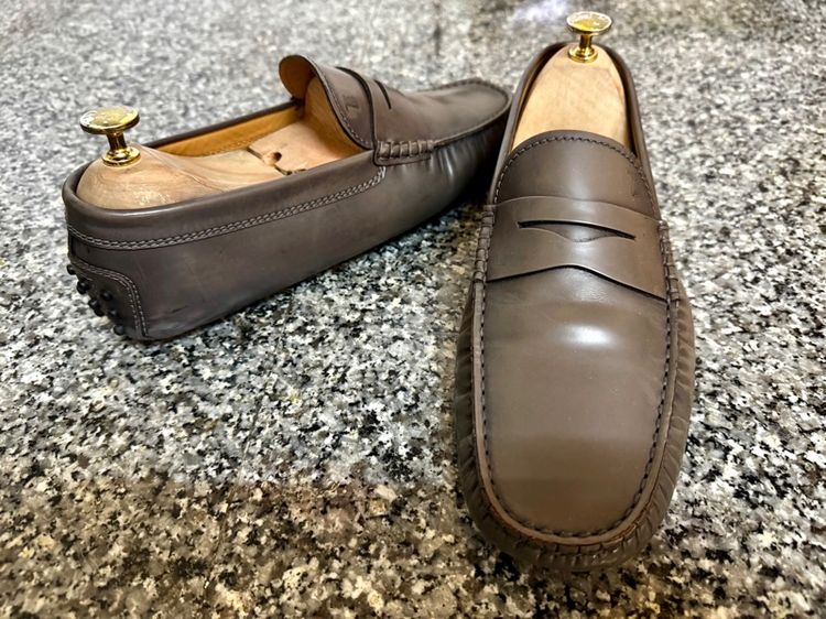 Tod’s  Penny Loafers เบอร์41