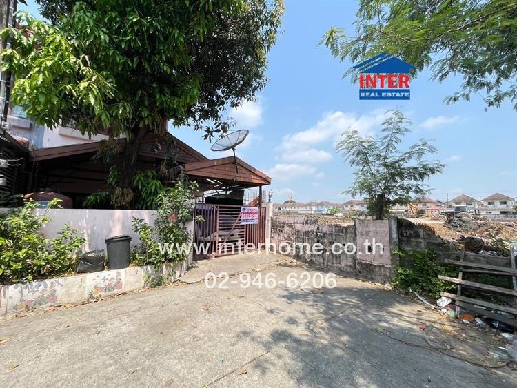 ไม่ใช่ ทาวน์เฮ้าส์ 2 ชั้น 27 ตร.ว. หมู่บ้านเพชรไพลิน ซอย12 โรงเรียนโสมาภาพัฒนา ซอยพระยาสุเรนทร์35 ถนนรามอินทรา ถนนพระยาสุเรนทร์ เขตคลองสามวา กรุงเท รูปที่ 3