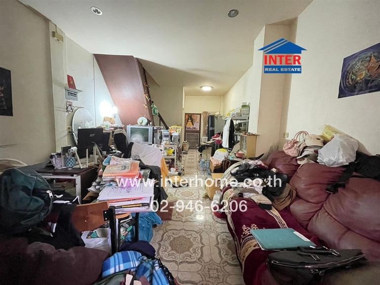 ไม่ใช่ ทาวน์เฮ้าส์ 2 ชั้น 27 ตร.ว. หมู่บ้านเพชรไพลิน ซอย12 โรงเรียนโสมาภาพัฒนา ซอยพระยาสุเรนทร์35 ถนนรามอินทรา ถนนพระยาสุเรนทร์ เขตคลองสามวา กรุงเท รูปที่ 4