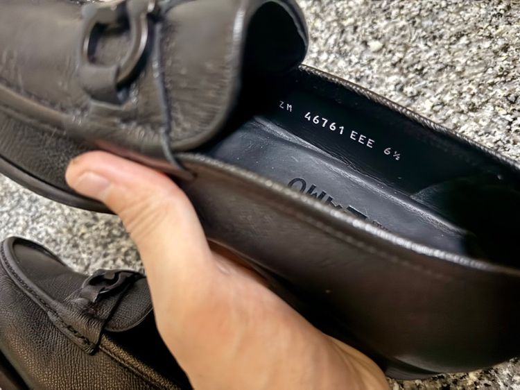 Salvatore Ferragamo Classic Gancini Loafers เบอร์40.5 รูปที่ 6
