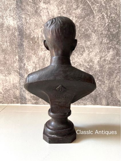 รูปปั้น หมอพร  กรมหลวงชุมพร สะสม รูปที่ 7