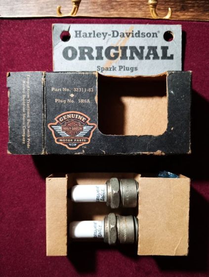 USA.แท้ harley davidson จากอเมริกา หัวเทียน,ตราติดถังน้ำมัน รูปที่ 4