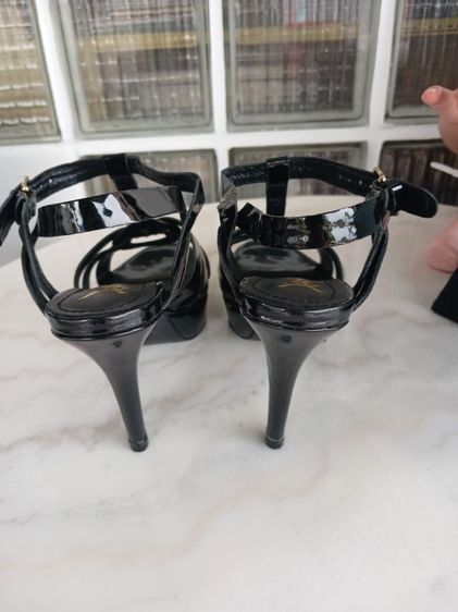 รองเท้า YSL. Partent Leather Tribute Heels รูปที่ 4