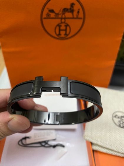 กำไล Clic HH So Black  รูปที่ 2