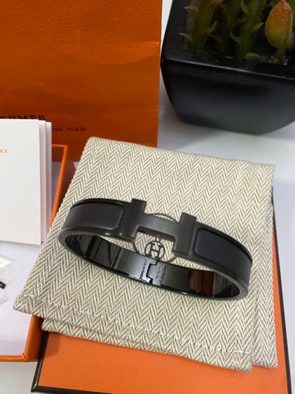 กำไล Clic HH So Black  รูปที่ 6