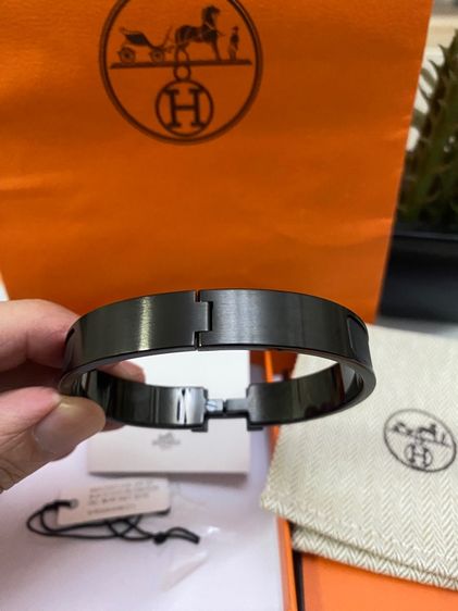 กำไล Clic HH So Black  รูปที่ 3