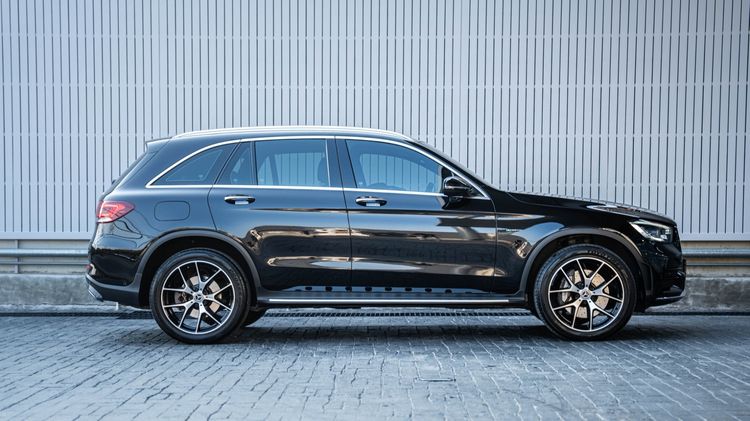Mercedes-Benz GLC-Class 2020 GLC300 Utility-car ปลั๊กอินไฮบริด (PHEV) ไม่ติดแก๊ส เกียร์อัตโนมัติ ดำ รูปที่ 4