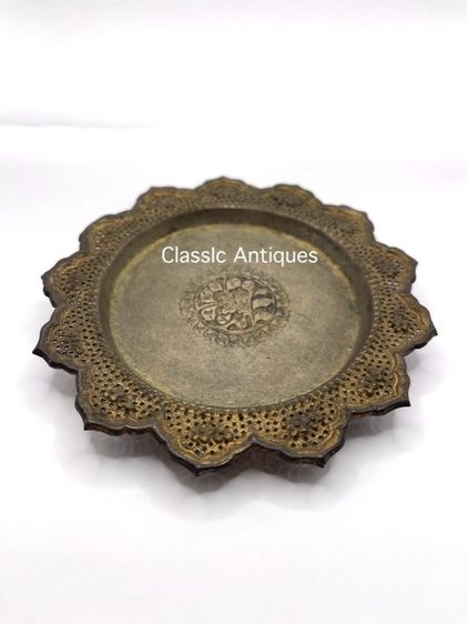 ถาด ทองเหลือง ตอกลายกะไหล่ทอง โบราณเก่าสะสม รูปที่ 2