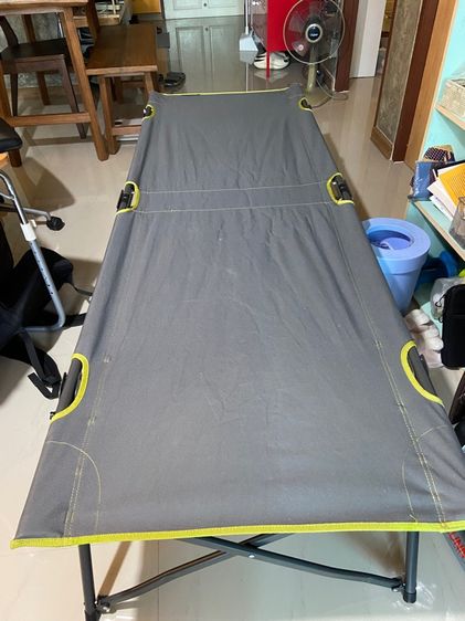 เตียง สนาม