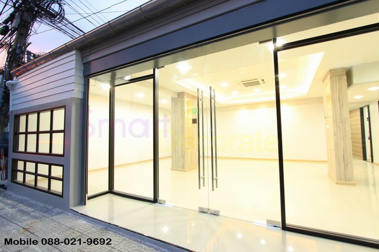 ช่างออกแบบตกแต่งภายในมาเอง (บริการรับทำเฟอร์นิเจอร์บิวท์อิน) ออกแบบตกแต่งภายใน ต่อเติม รับงานผ้าม่าน วอลล์เปเปอร์ โดยออกแบบพร้อมให้คำปรึกษาฟ รูปที่ 12