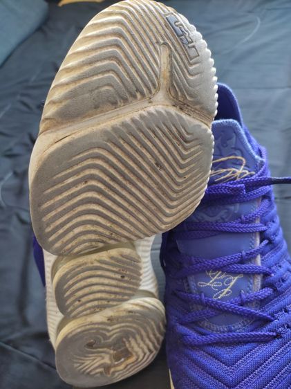 Lebron Nike  รองเท้ากีฬา บาสเกตบอล LA Lakers  รูปที่ 8