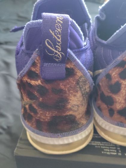 Lebron Nike  รองเท้ากีฬา บาสเกตบอล LA Lakers  รูปที่ 4