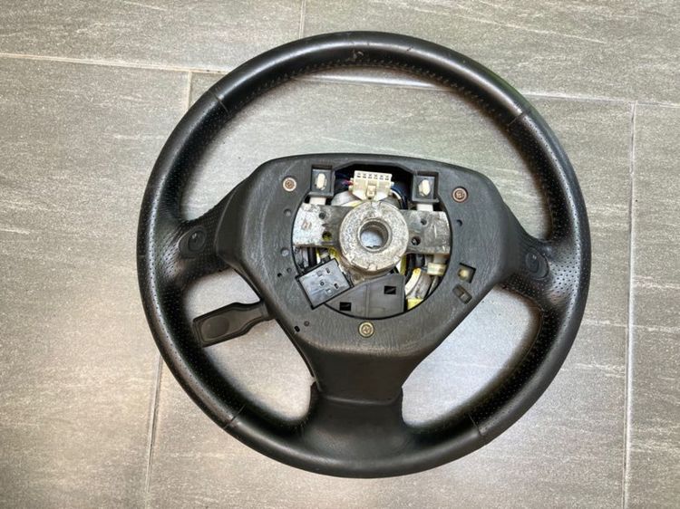พวงมาลัย Toyota Harrier Gen1 Airbag Sport 3 ก้าน รุ่นมี Cruise Control, Paddle Shift เปลี่ยนเกียร์พวงมาลัย ปรับตำแหน่งพวงมาลัย ปัดน้ำฝน รูปที่ 10