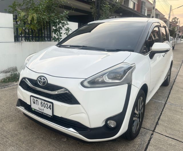 Toyota Sienta 2019 1.5 V เบนซิน เกียร์อัตโนมัติ ขาว รูปที่ 2