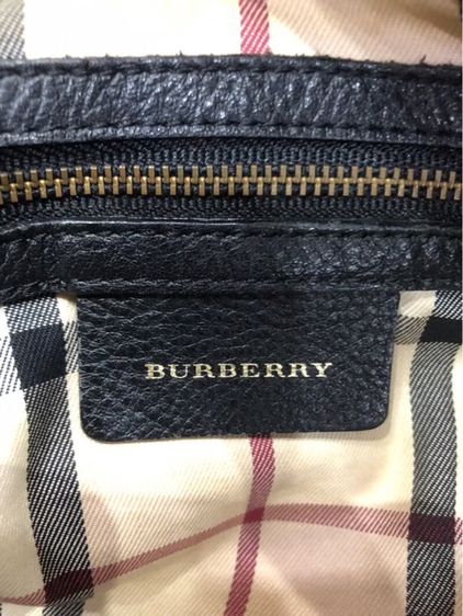 BURBERRY กระเป๋าถือหนัง Burberry Nova Check Leather สีดำ รับประกันของแท้  รูปที่ 8