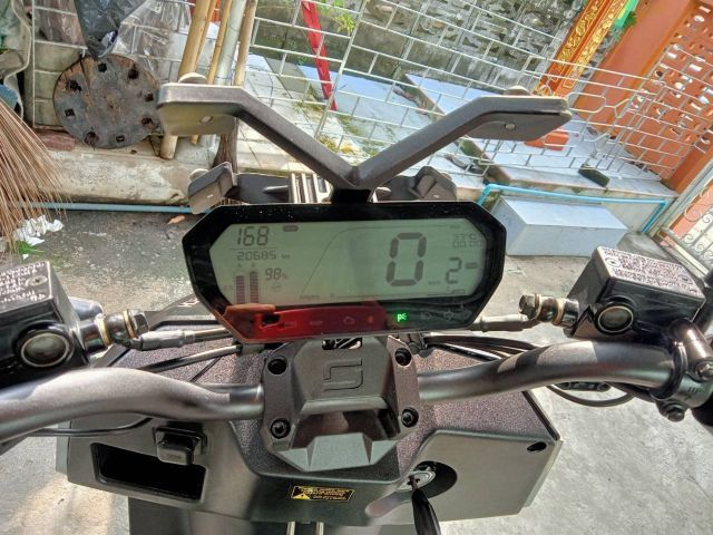 มอเตอร์ไซค์ไฟฟ้า Super soco รุ่น CPX 4000 วัตต์ มือสอง วิ่งไปแล้ว 20,000 กว่ากิโลเมตร สภาพสวยไม่เคยเกิดอุบัติเหตุ รูปที่ 9