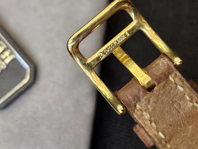 นาฬิกาHermes kelly watch🎉

มือสอง ของแท้ รูปที่ 6