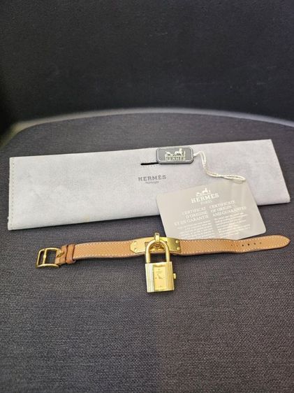 นาฬิกาHermes kelly watch🎉

มือสอง ของแท้ รูปที่ 11