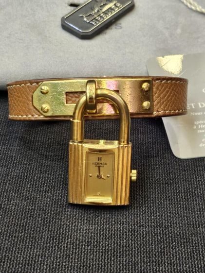 น้ำตาล นาฬิกาHermes kelly watch🎉

มือสอง ของแท้