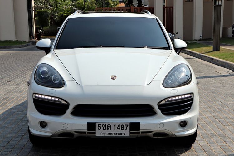 รถ Porsche Cayenne 3.0 S Hybrid สี ขาว