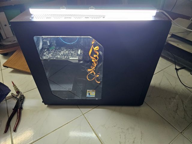 ขายคอมพิวเตอร์ 1 ชุดมีทั้งจอคีย์บอร์ดเมาส์พร้อมใช้งาน รูปที่ 4