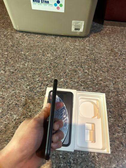 ขายไอโฟนXRสีดำ128กิ๊กแบต100ไม่ต้องเสียเงินเปลี่ยนแบตแล้วมีกล่องอีมี่ตรงไร้รอยตกสูนTrueใช้งานดีทุกๆฟังชั่นถูกๆๆๆ รูปที่ 6