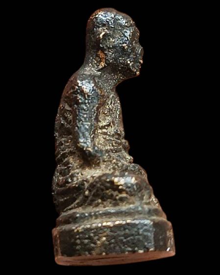 รูปหล่อโบราณฐานเหลี่ยม เนื้อทองผสม มีกริ่ง หลวงพ่ออินทร์ วัดสระสี่มุม กำแพงแสน จ.นครปฐม พ.ศ. 2514 รูปที่ 4