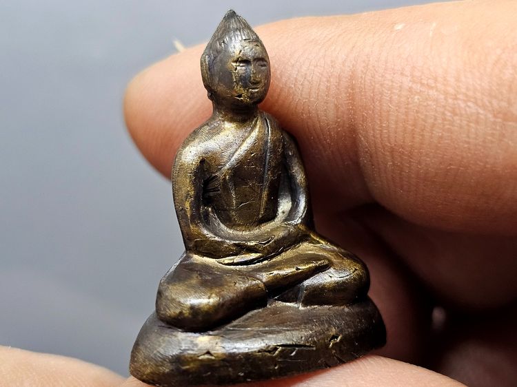 พระกริ่ง ฝีพระหัตถ์สมเด็จย่า ปี 2515 สภาพสวย แท้ดูง่าย รูปที่ 6