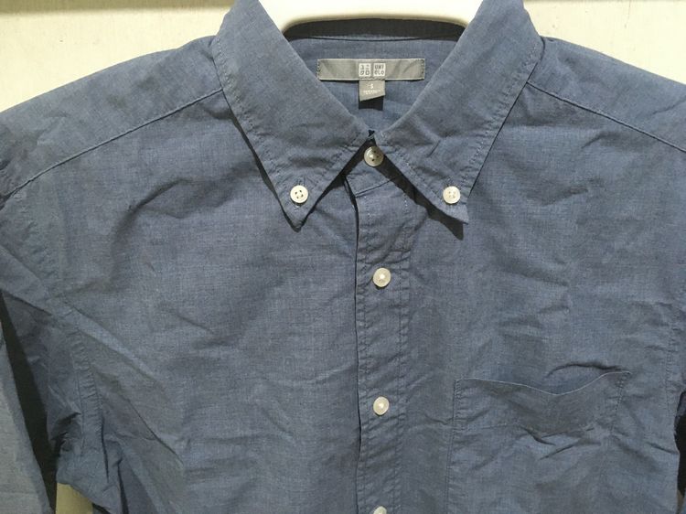 เสื้อเชิ้ตแขนยาว แบรนด์ UNIQLO สีเทาเข้ม รูปที่ 3