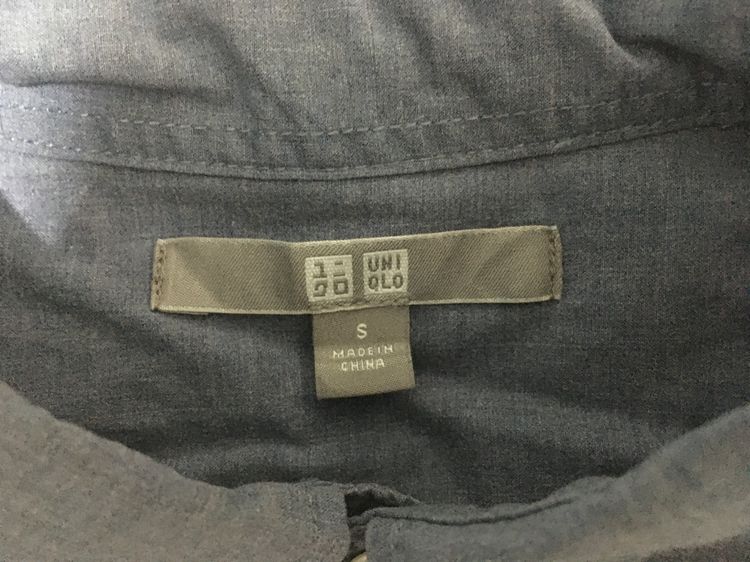 เสื้อเชิ้ตแขนยาว แบรนด์ UNIQLO สีเทาเข้ม รูปที่ 7