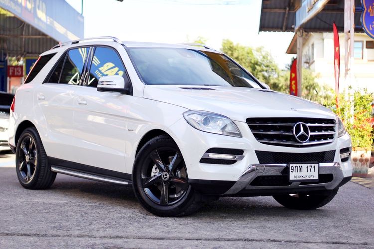 รถ Mercedes-Benz ML-Class ML250 CDI AMG สี ขาว