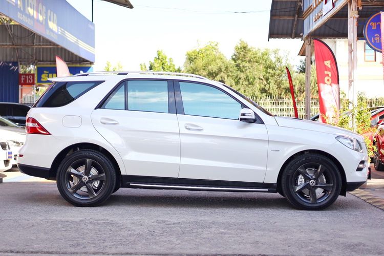 Mercedes-Benz ML-Class 2012 ML250 CDI AMG Utility-car ดีเซล ไม่ติดแก๊ส เกียร์อัตโนมัติ ขาว รูปที่ 2