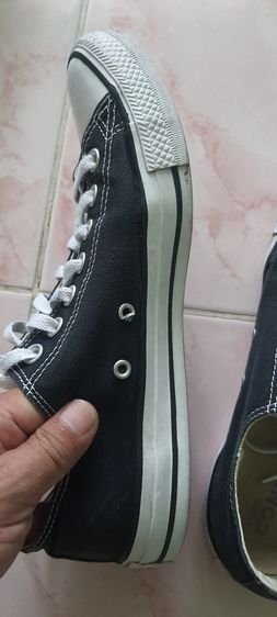 รองเท้ารุ่นยอดนิยม Converse All star เเบอร์ 42 สภาพดี รูปที่ 5