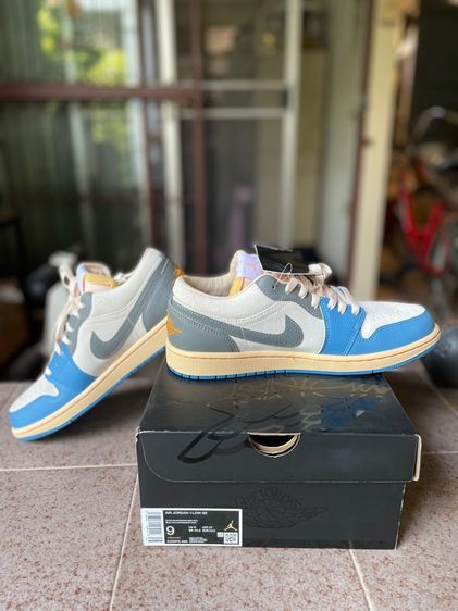 Nike Air Jordan 1Low  รูปที่ 7