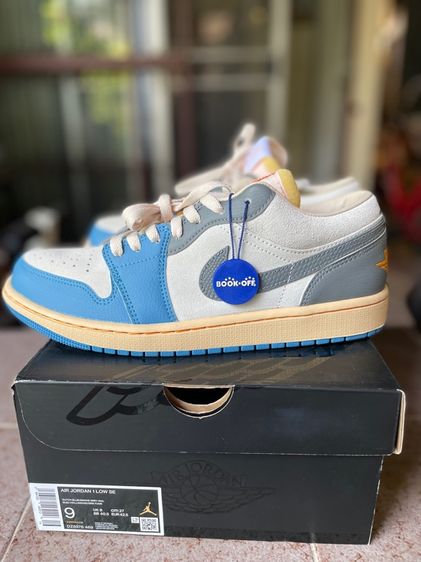 Nike Air Jordan 1Low  รูปที่ 4