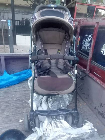 รถเข็นเด็ก