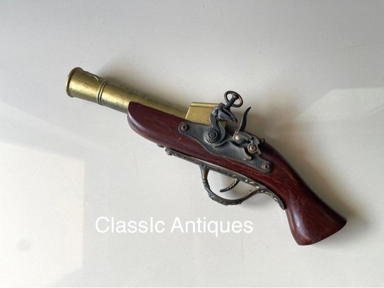 โมเดล ด้ามไม้เก่าสะสม A6