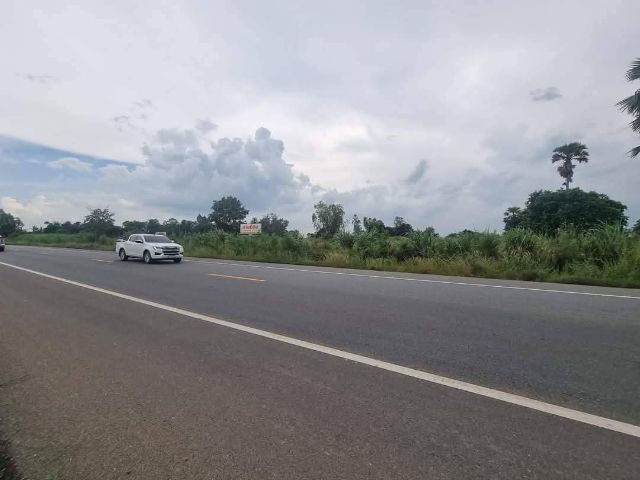 ไม่ใช่ ที่สวยถมแล้ว​5 ไร่​2​งาน​สวยเด่นเห็นชัด ติด​ถนนใหญ่​สาย​หลัก​ใกล้ส่วนราชการ​สุข​เดือน​ห้า​ใกล้​ทะเล​ชัยนาท​มี​ คนรอขอเช่าทำธุรกิจ​ รูปที่ 2