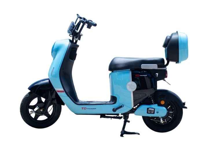 จักรยานไฟฟ้า TD Thunder รุ่นใหม่คุณภาพดี ดีไซน์สวย ราคาไม่แพง  มอเตอร์ 800w 48v 12ah  ความเร็ว 35-54 กม.  ระยะทาง 30-35 กม.  ระยะเวลาในการชา รูปที่ 4