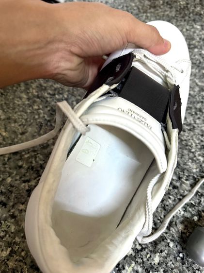 Valentino Garavani Open low-top sneakers เบอร์40.5 รูปที่ 8
