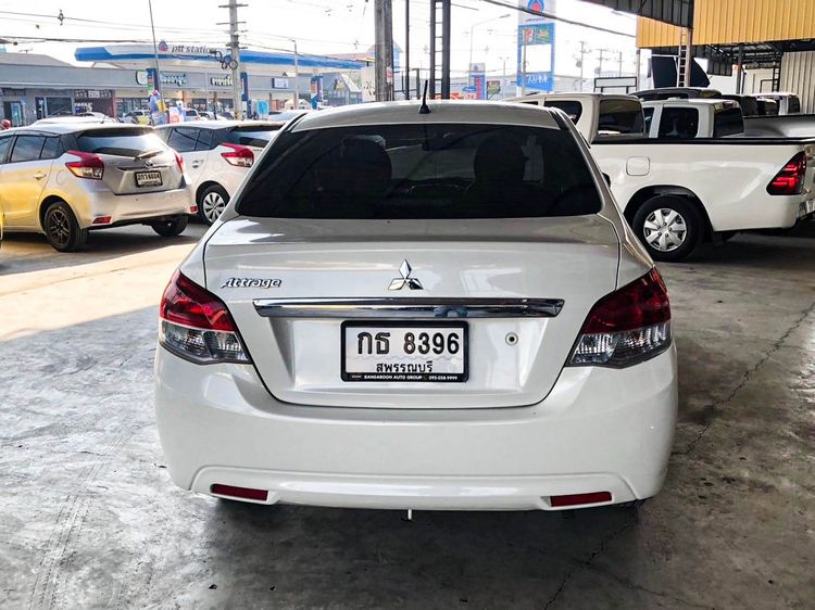 Mitsubishi Attrage 2014 1.2 GLS Sedan เบนซิน ไม่ติดแก๊ส เกียร์อัตโนมัติ ขาว รูปที่ 4