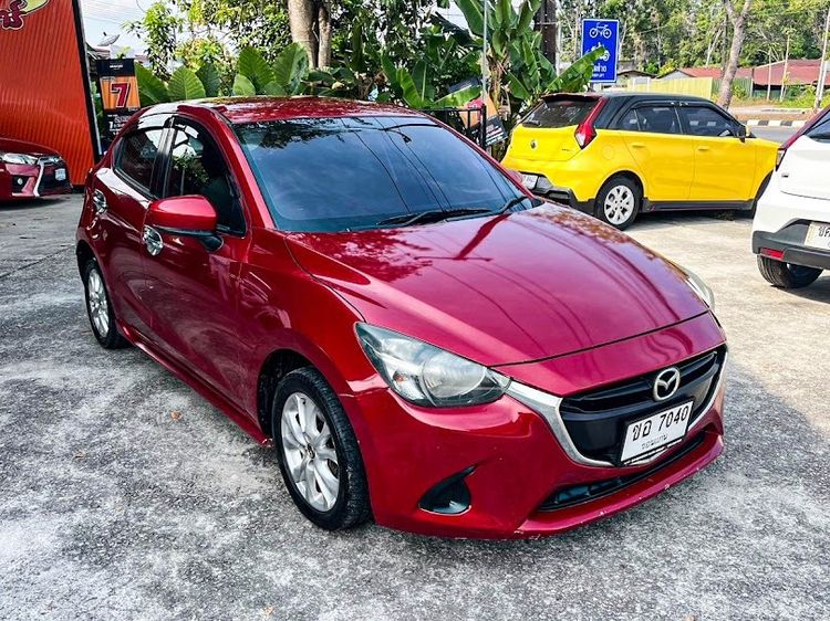 Mazda Mazda 2 2017 1.3 Sports Standard Sedan เบนซิน ไม่ติดแก๊ส เกียร์อัตโนมัติ แดง รูปที่ 3