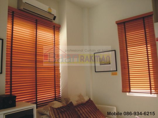 ช่างผ้าม่านมาเอง รับทำผ้าม่านตกแต่งบ้านที่คุณรัก ด้วยผ้าม่านหลากหลายสไตล์ที่เป็นตัวคุณ ในรูปแบบที่ลงตัวเหมาะสม โดยเรามีตัวอย่างผ้าม่าน รูปที่ 15