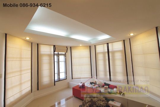 ช่างผ้าม่านมาเอง รับทำผ้าม่านตกแต่งบ้านที่คุณรัก ด้วยผ้าม่านหลากหลายสไตล์ที่เป็นตัวคุณ ในรูปแบบที่ลงตัวเหมาะสม โดยเรามีตัวอย่างผ้าม่าน รูปที่ 9