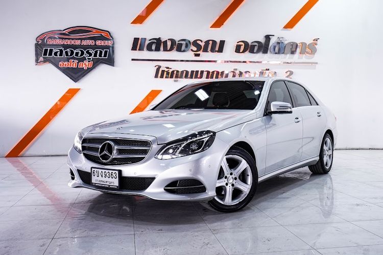 รถ Mercedes-Benz E-Class E200 สี บรอนซ์เงิน
