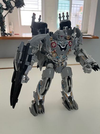 โมเดลทรานฟอร์มเมอร์ รูปที่ 2