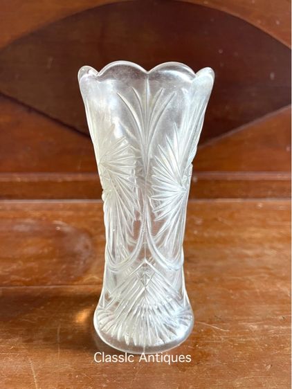 แจกันแก้ว เจียระไน เก่าสะสม รูปที่ 2