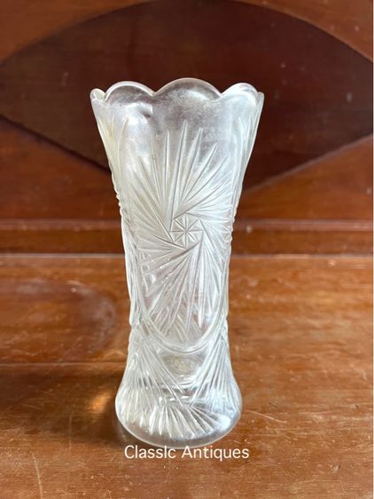 แจกันแก้ว เจียระไน เก่าสะสม