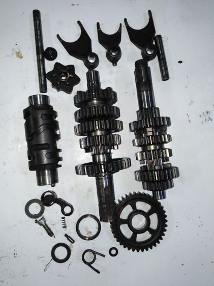 เฟือง​เกียร์​ซูซูก​ิGSX-R150​ รูปที่ 6